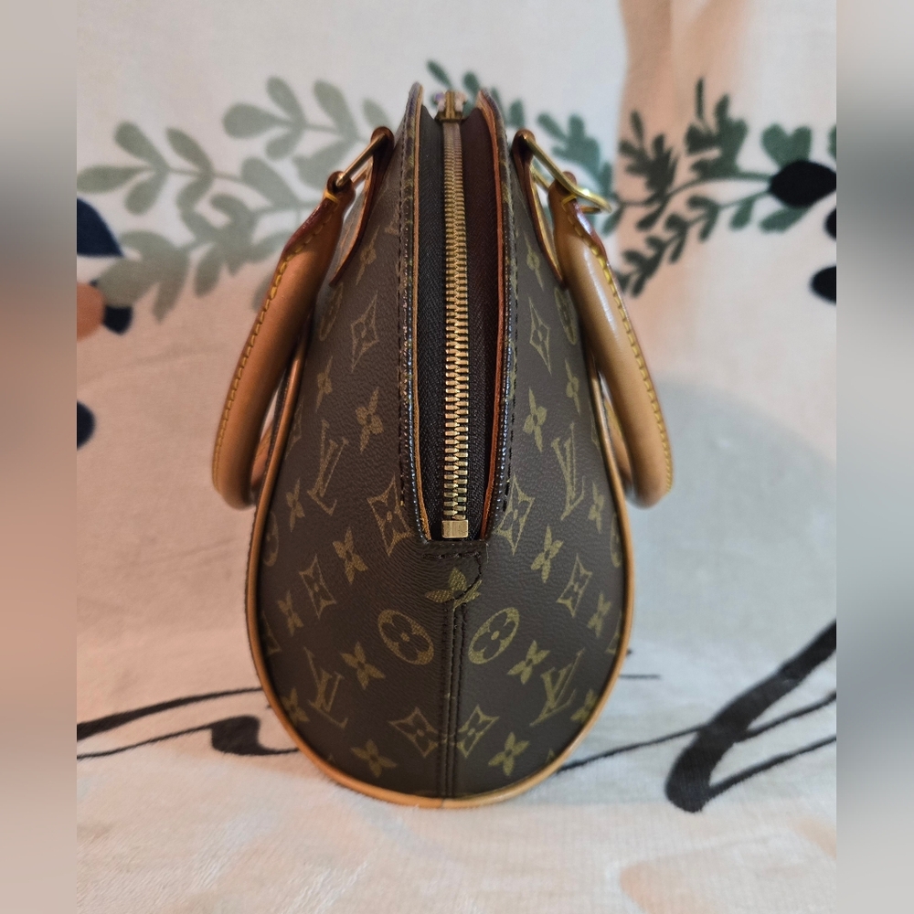💯 Authentic Vintage Louis Vuitton Elipse PM - Picture 10 of 16